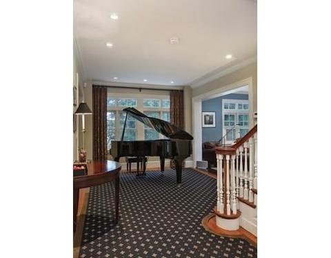 61 Clark Rd, Brookline, MA 02445 photo 5