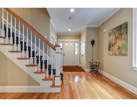 27 Curve St, Needham, MA 02492 photo 4