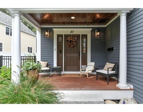 27 Curve St, Needham, MA 02492 photo 2