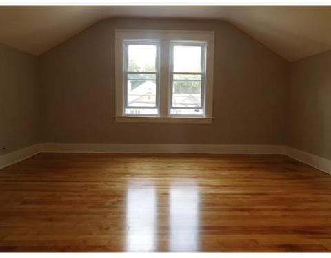 15 Saybrook Rd, Worcester, MA 01604 photo 11