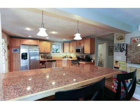 23 Upland Rd, Beverly, MA 01915 photo 5