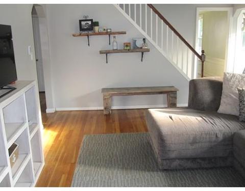 80 Powell Ave, Springfield, MA 01118 photo 8