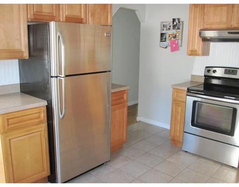 80 Powell Ave, Springfield, MA 01118 photo 2