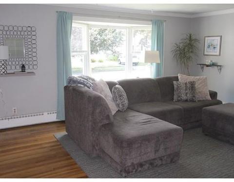 80 Powell Ave, Springfield, MA 01118 photo 7