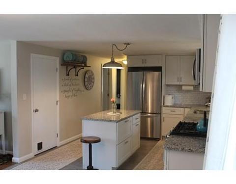 29 Oneida Ave, Worcester, MA 01606 photo 3