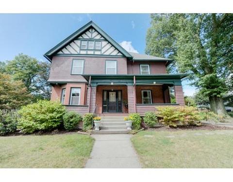 23 Lenox St, Worcester, MA 01602 photo 1