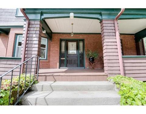 23 Lenox St, Worcester, MA 01602 photo 4