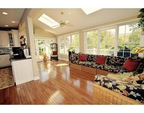 24 Cherokee Rd, Canton, MA 02021 photo 3