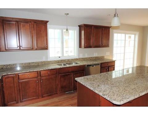 17 Silvia St, Springfield, MA 01104 photo 9