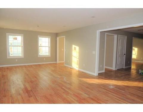 17 Silvia St, Springfield, MA 01104 photo 6
