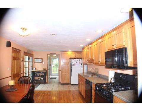 53 Gorwin Dr, Hanson, MA 02341 photo 11