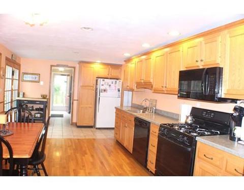 53 Gorwin Dr, Hanson, MA 02341 photo 16