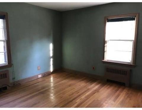 400 Harvard St, Fall River, MA 02720 photo 9