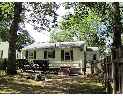 12 Ball St, Worcester, MA 01603 photo 3