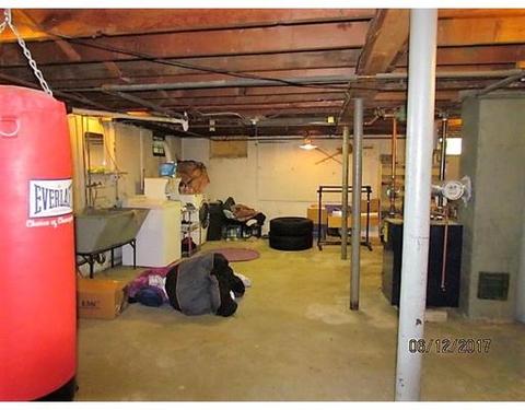 12 Ball St, Worcester, MA 01603 photo 19