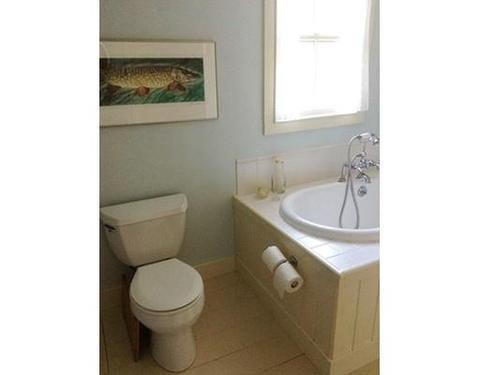 27 Clark St, Easthampton, MA 01027 photo 18