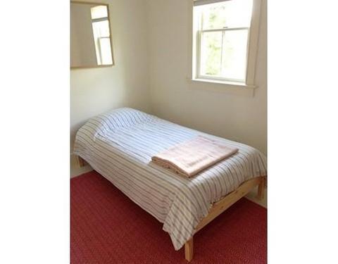 27 Clark St, Easthampton, MA 01027 photo 12