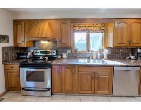 16 Herbert Rd, Worcester, MA 01602 photo 12
