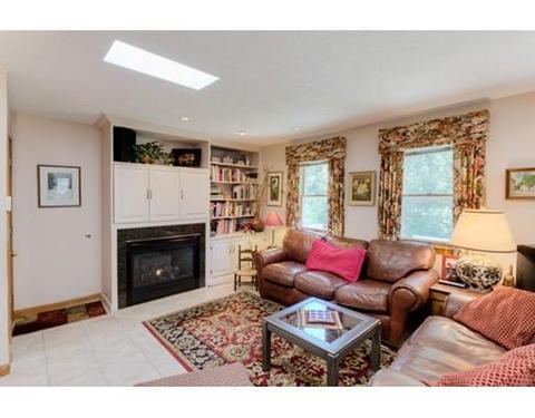 16 Herbert Rd, Worcester, MA 01602 photo 14