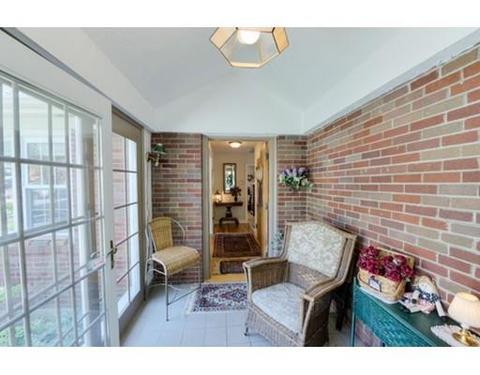 16 Herbert Rd, Worcester, MA 01602 photo 4