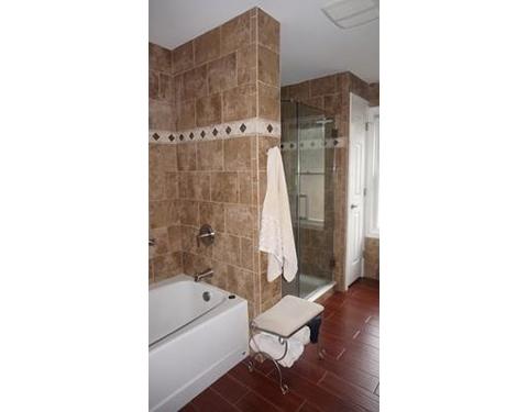 59 Tulsa St, Springfield, MA 01118 photo 12