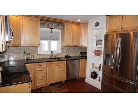59 Tulsa St, Springfield, MA 01118 photo 16