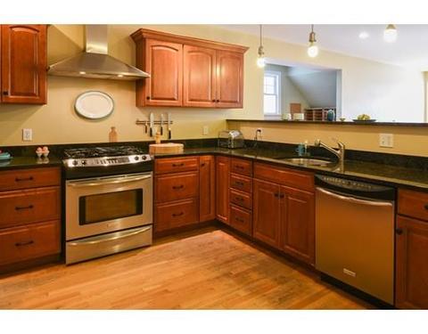 158 E Main St #1, Gloucester, MA 01930 photo 3
