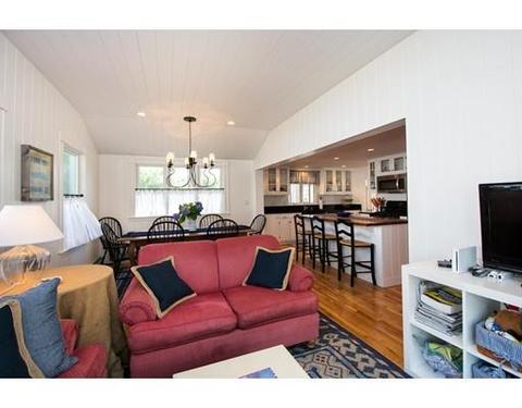 29 Manomet Ave, Hull, MA 02045 photo 8