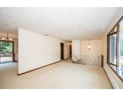 18 Arrow Cir, Reading, MA 01867 photo 13