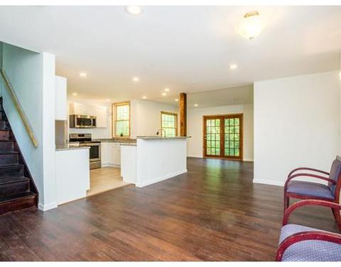 83 High, Upton, MA 01568 photo 12
