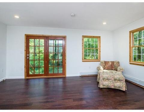 83 High, Upton, MA 01568 photo 2