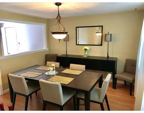 16 Ely St, Randolph, MA 02368 photo 4