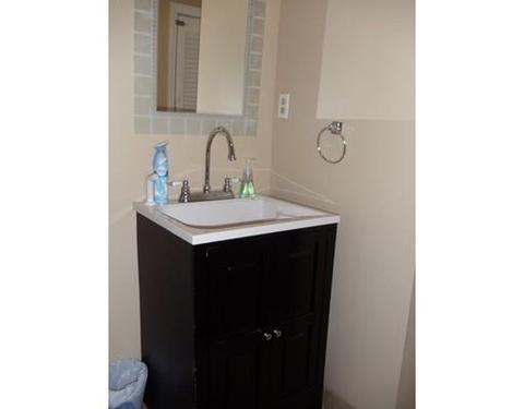 16 Ely St, Randolph, MA 02368 photo 8