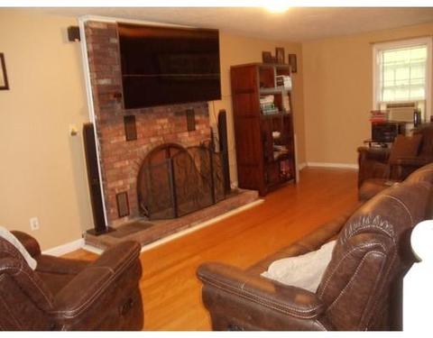 16 Ely St, Randolph, MA 02368 photo 7