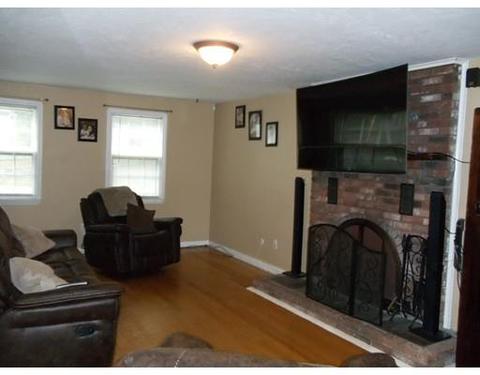 16 Ely St, Randolph, MA 02368 photo 6