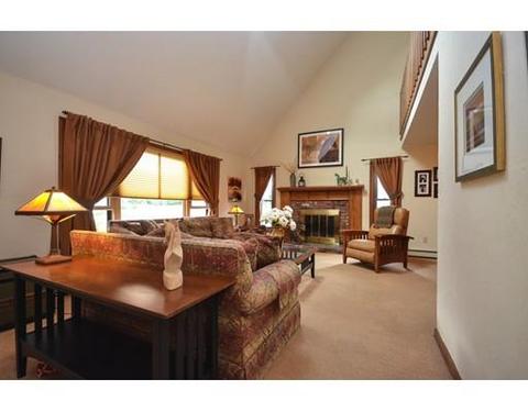 66 Dodge Hill Rd, Sutton, MA 01590 photo 3
