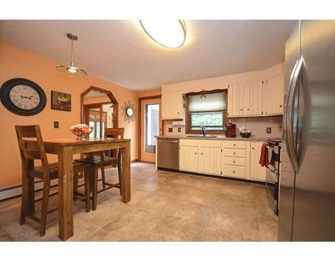 66 Dodge Hill Rd, Sutton, MA 01590 photo 9