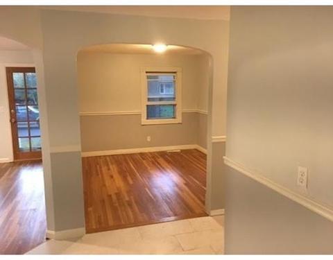 50 Wallace Ave, Chicopee, MA 01020 photo 10