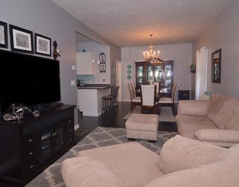 28 Oliver St, Fall River, MA 02724 photo 8