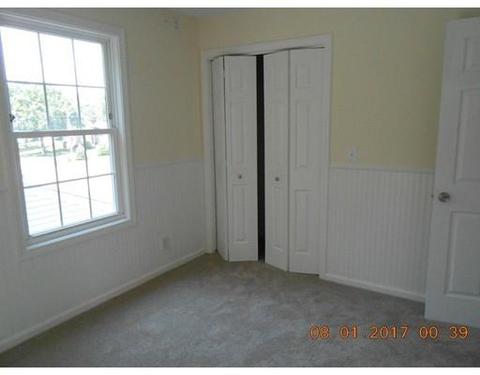 143 Blanan Dr, Chicopee, MA 01020 photo 11