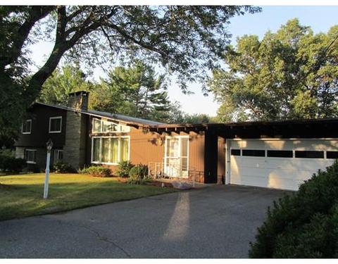 15 E Park Rd, Sterling, MA 01564 photo 1