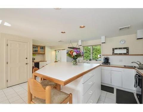 17 Cedar St, Mashpee, MA 02649 photo 9