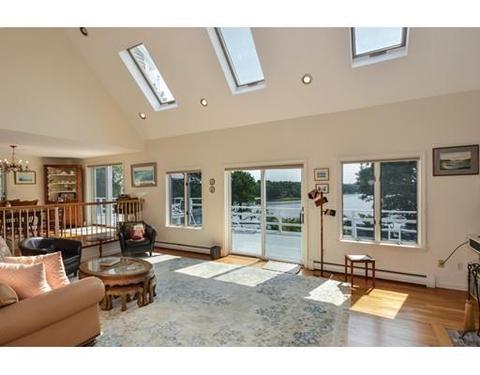 17 Cedar St, Mashpee, MA 02649 photo 6