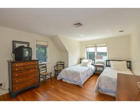 17 Cedar St, Mashpee, MA 02649 photo 18