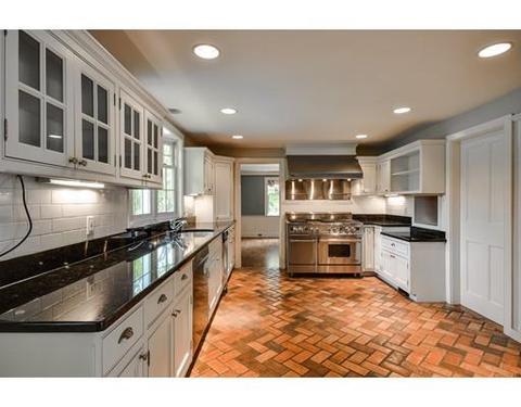 46 Springdale Ave, Dover, MA 02030 photo 4