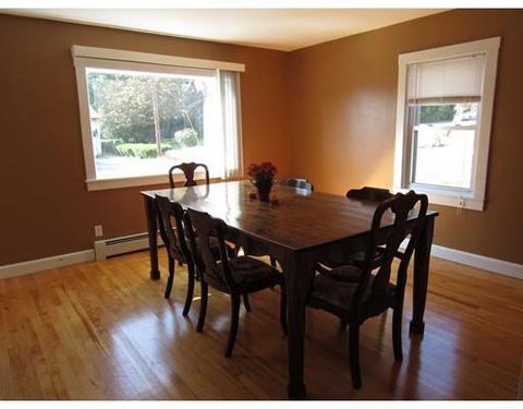 51 Robert St, Dracut, MA 01826 photo 12