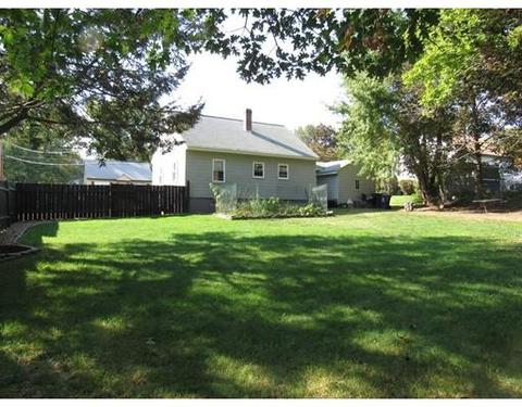 51 Robert St, Dracut, MA 01826 photo 7