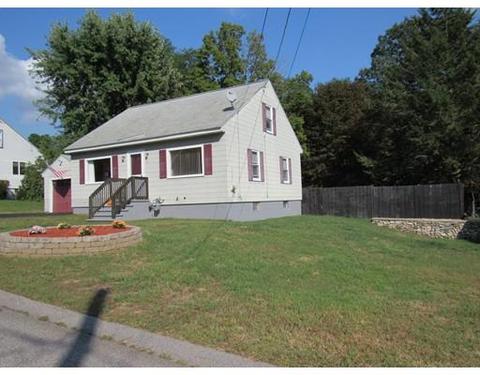 51 Robert St, Dracut, MA 01826 photo 2