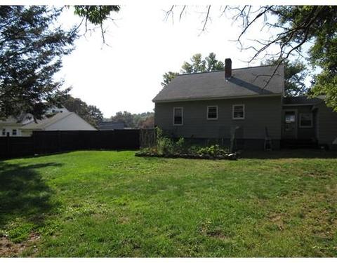 51 Robert St, Dracut, MA 01826 photo 4