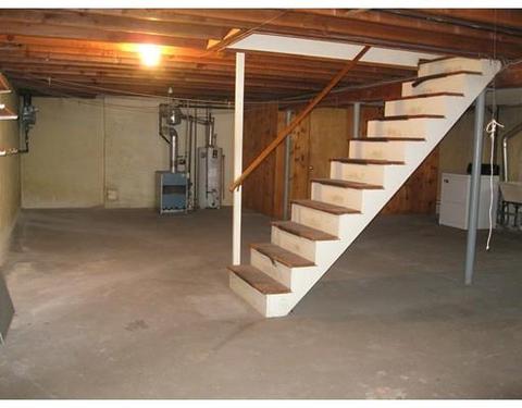 28 Doyle Ave, Springfield, MA 01104 photo 14